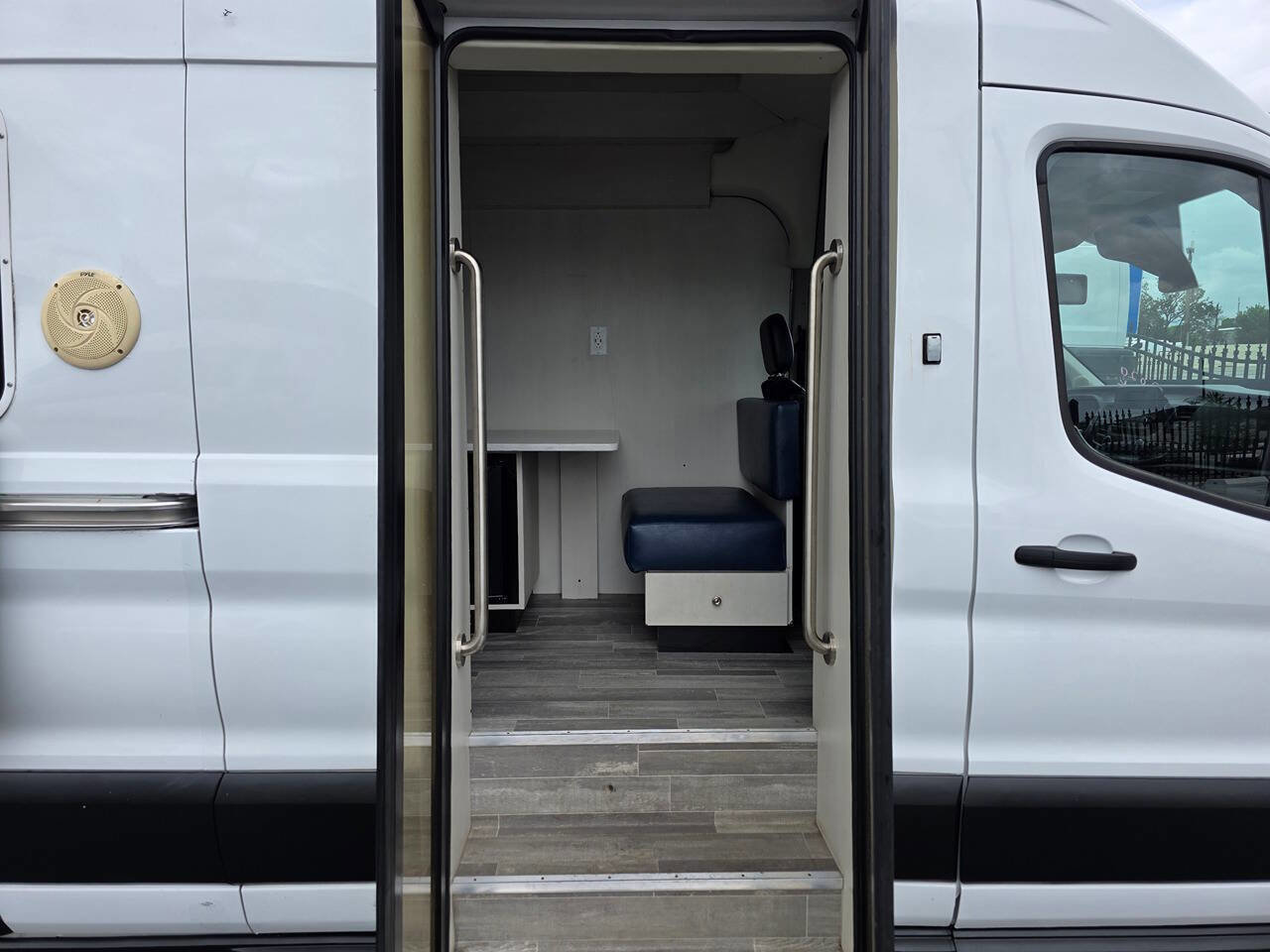 2020 Ford Transit 350 148" High Roof Extended