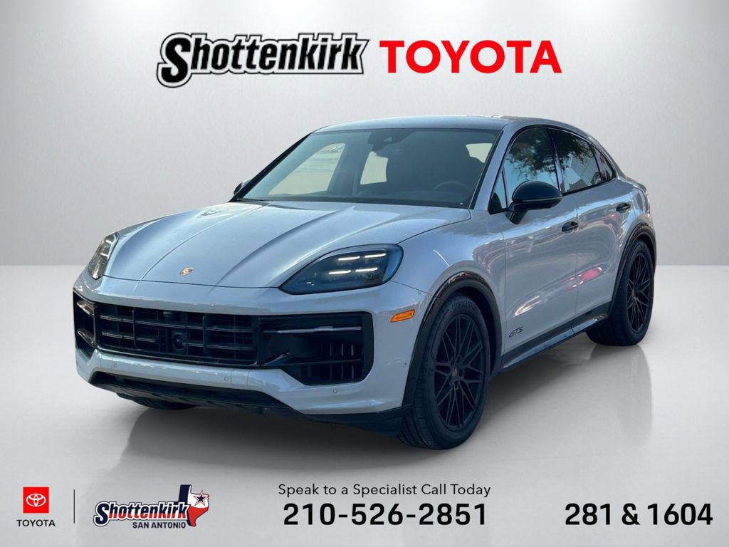 Used 2025 Porsche Cayenne GTS