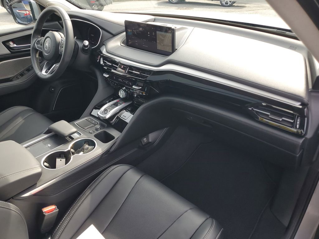 2023 Acura MDX FWD w/ Technology Package