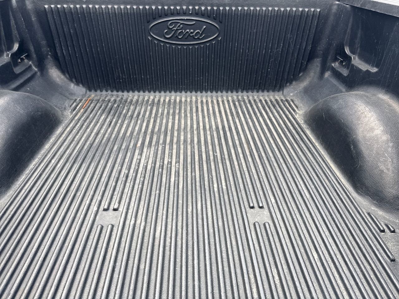 2013 Ford F150 Lariat