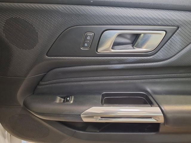 2024 Ford Mustang Premium