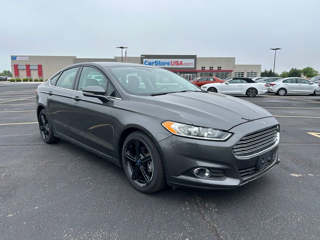 Used 2016 Ford Fusion SE