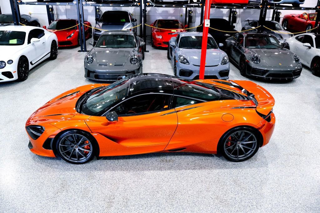 Used 2018 McLaren 720S Performance photo 9