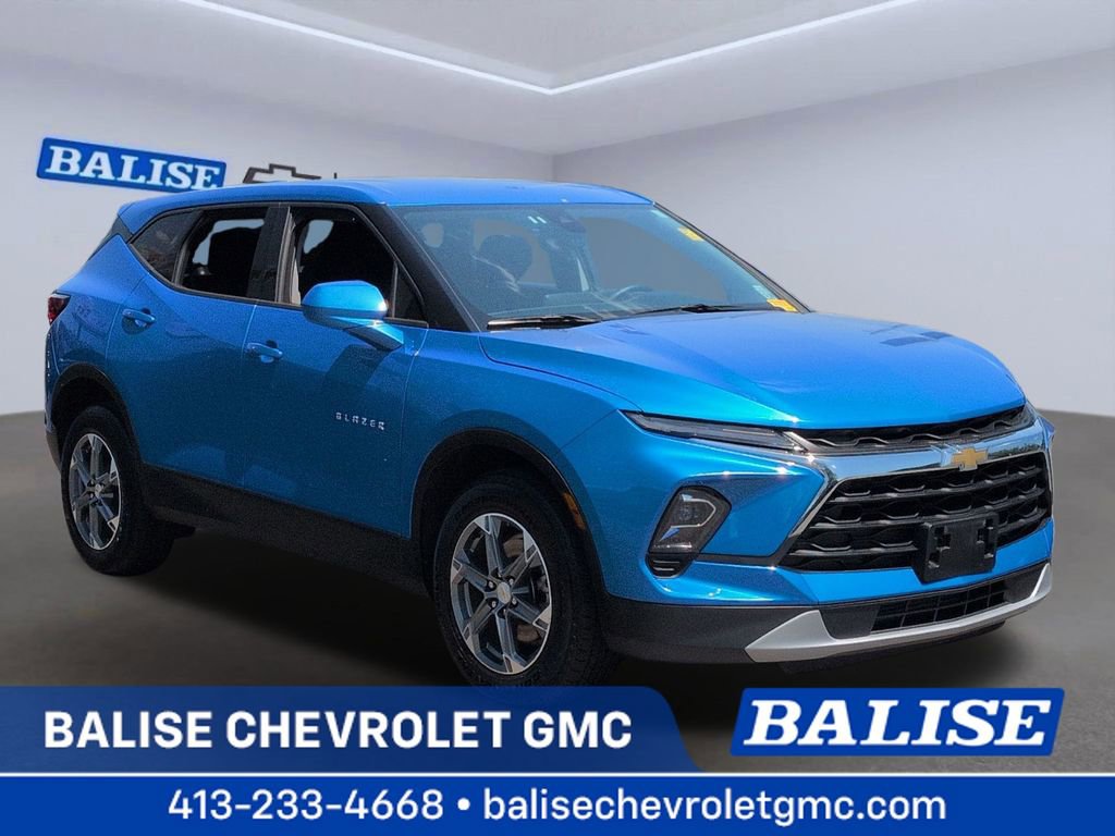 Used 2025 Chevrolet Blazer LT
