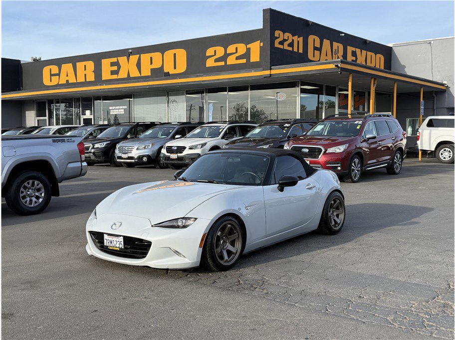 Used 2016 MAZDA MX-5 Miata Sport