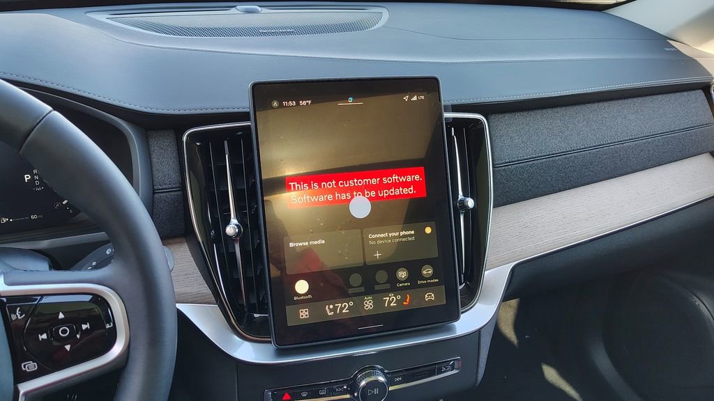 2026 Volvo Xc90 B6 Plus