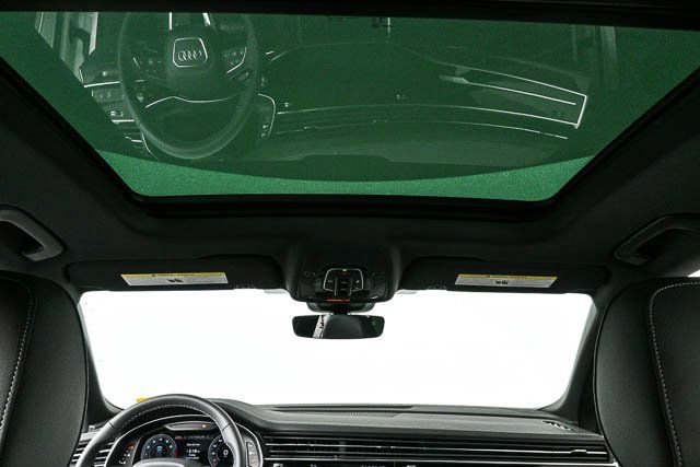 2025 Audi Q8 Premium