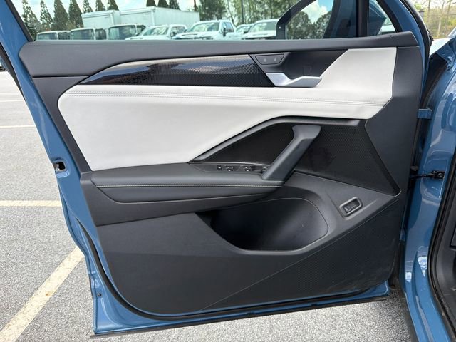 2025 Volkswagen Tiguan SE