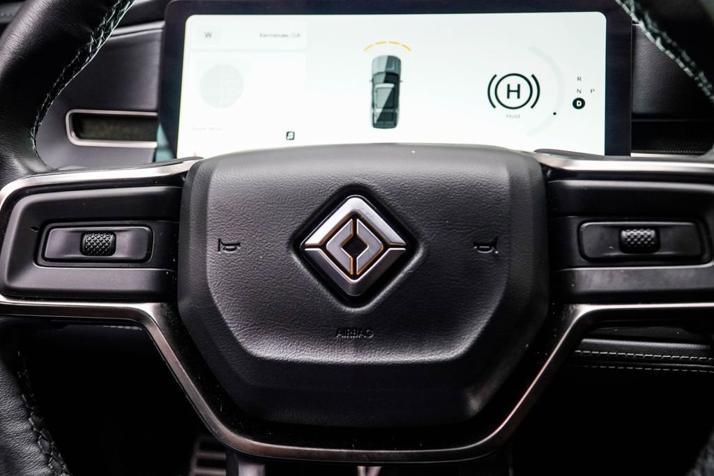 2024 Rivian R1S Adventure