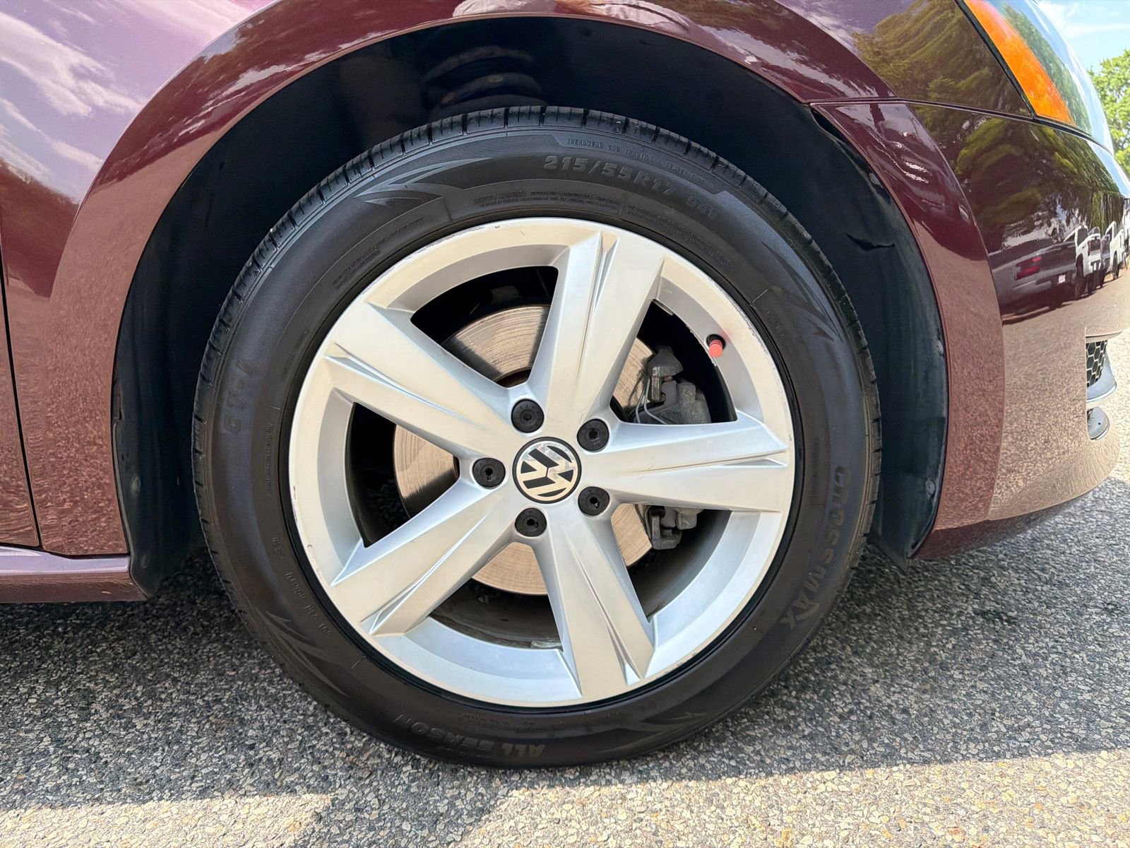 2014 Volkswagen Passat 1.8T Wolfsburg Edition