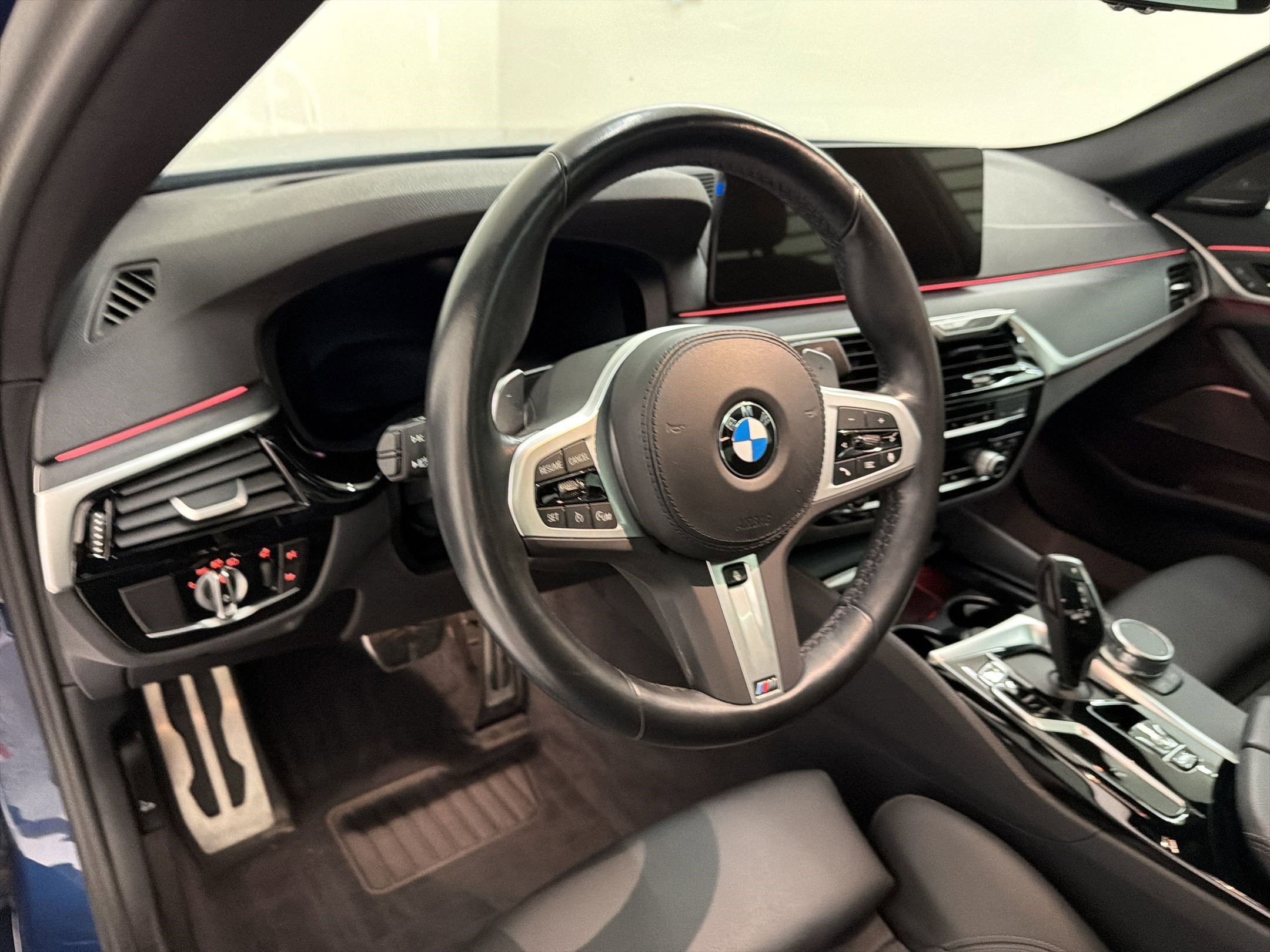 2023 BMW 540i xDrive