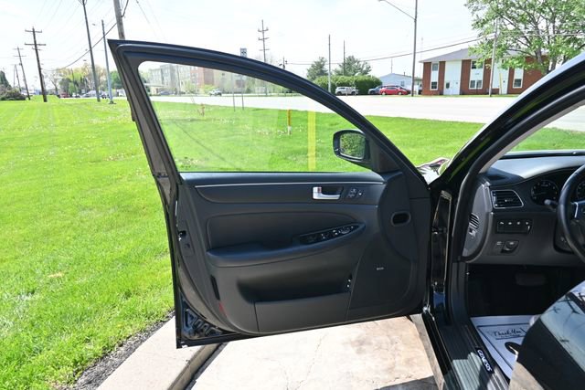 2012 Hyundai Genesis 4.6