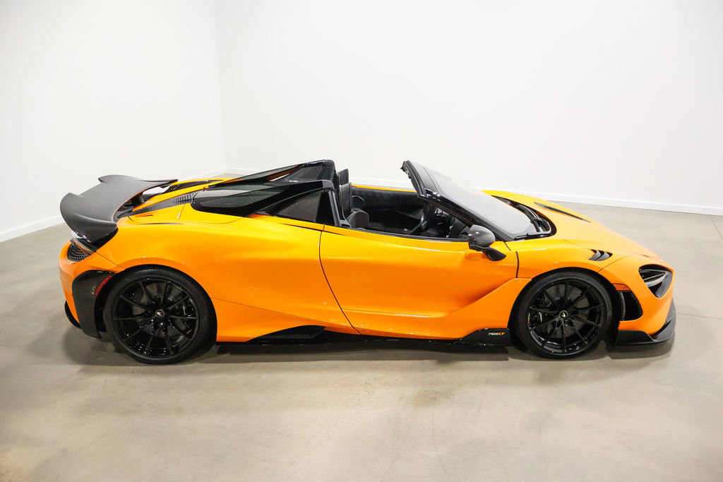 Used 2022 McLaren 765LT photo 78