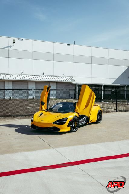 Used 2020 McLaren 720S Performance photo 97