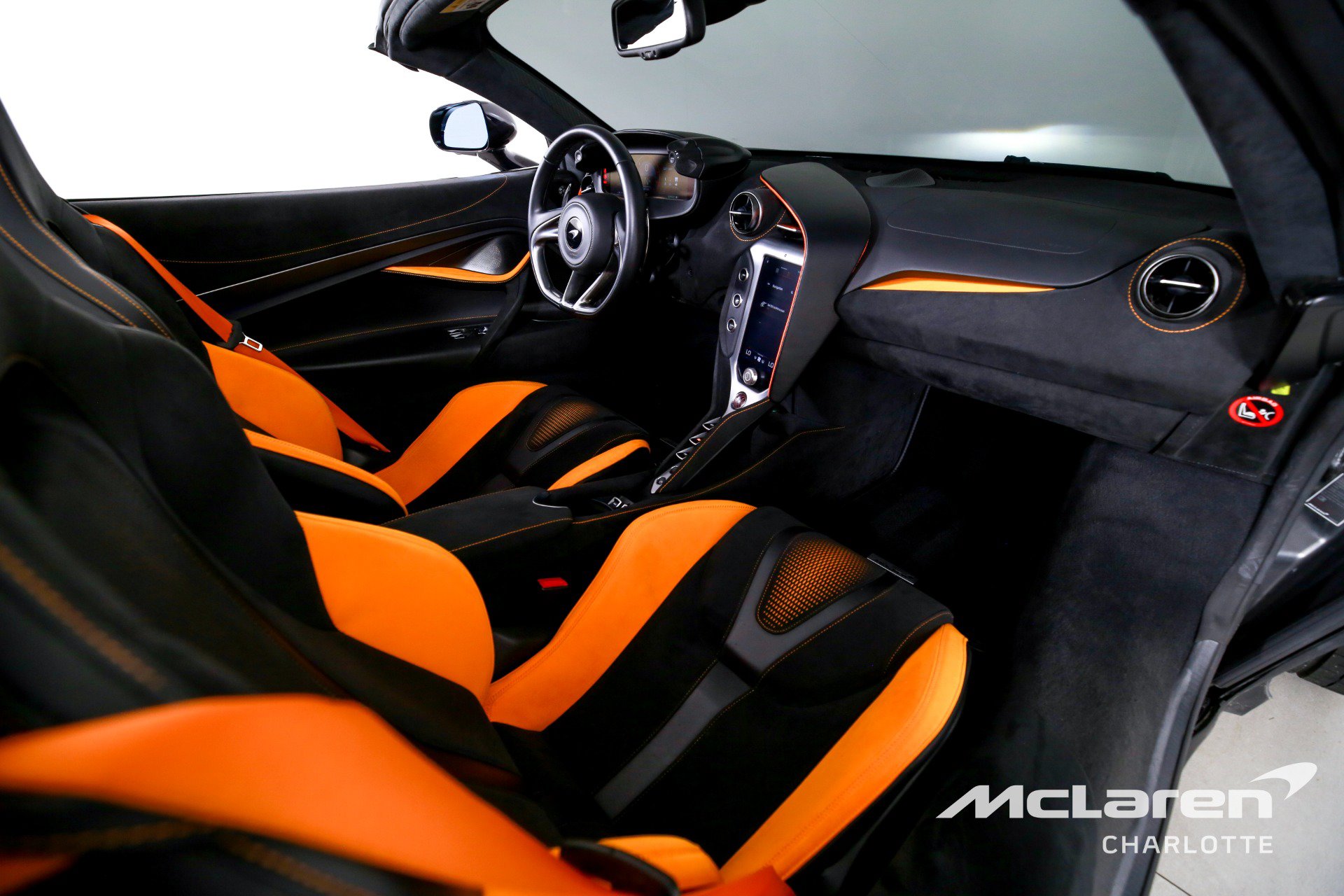 Used 2024 McLaren 750S Spider photo 21