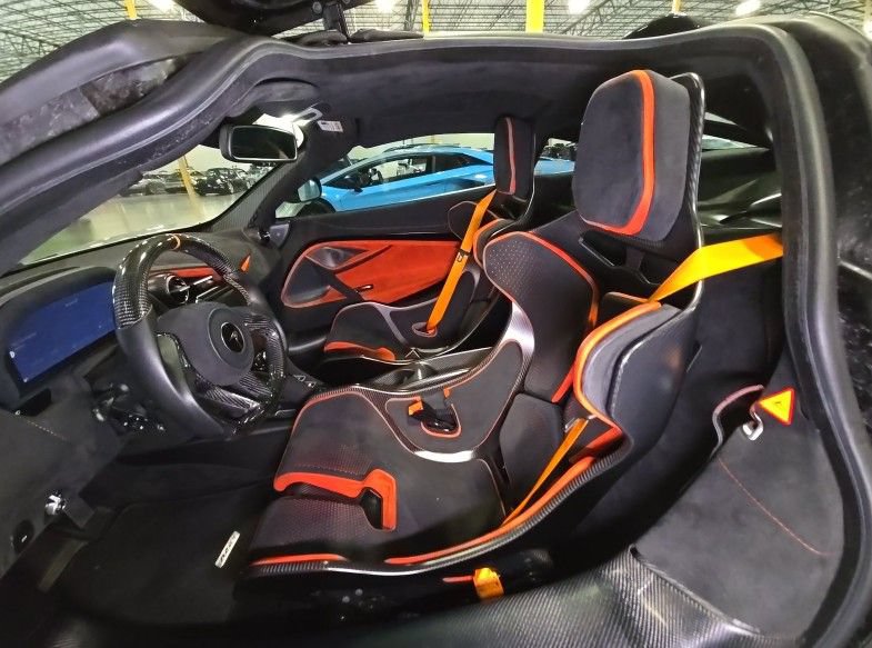 Used 2021 McLaren 765LT photo 3