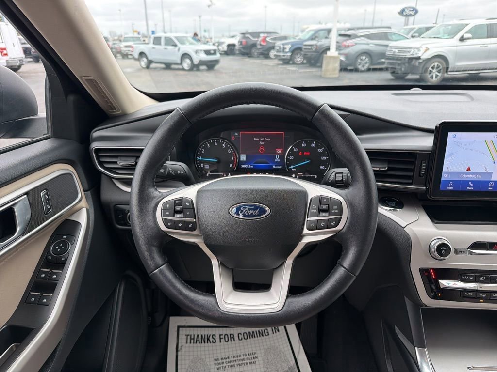 2023 Ford Explorer XLT