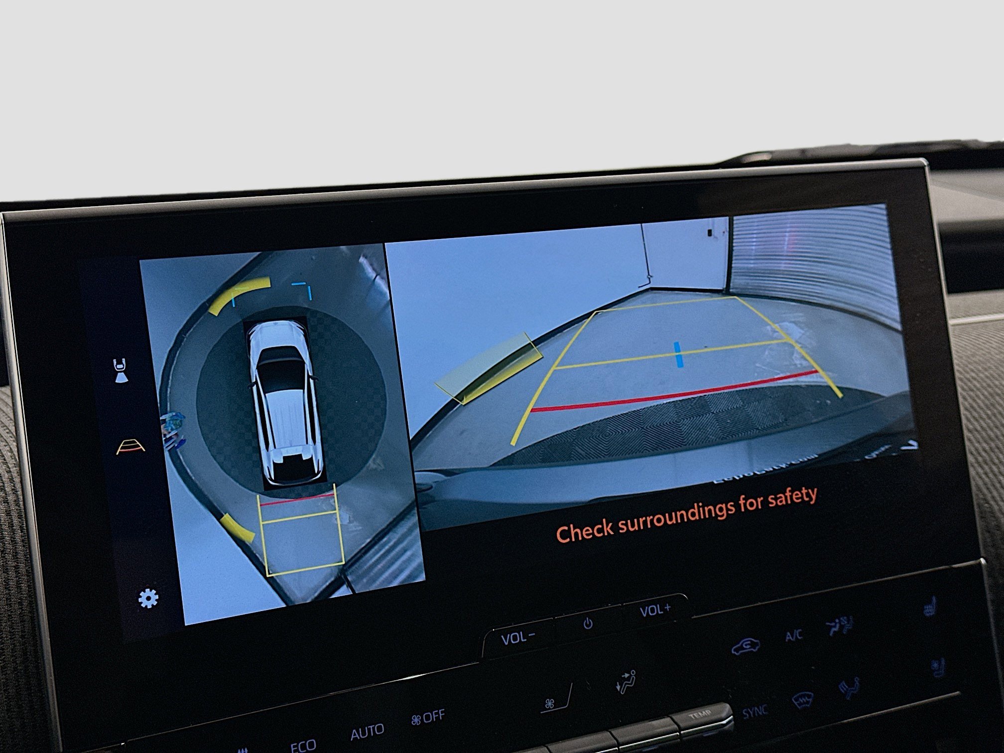 2023 Toyota bZ4X Limited