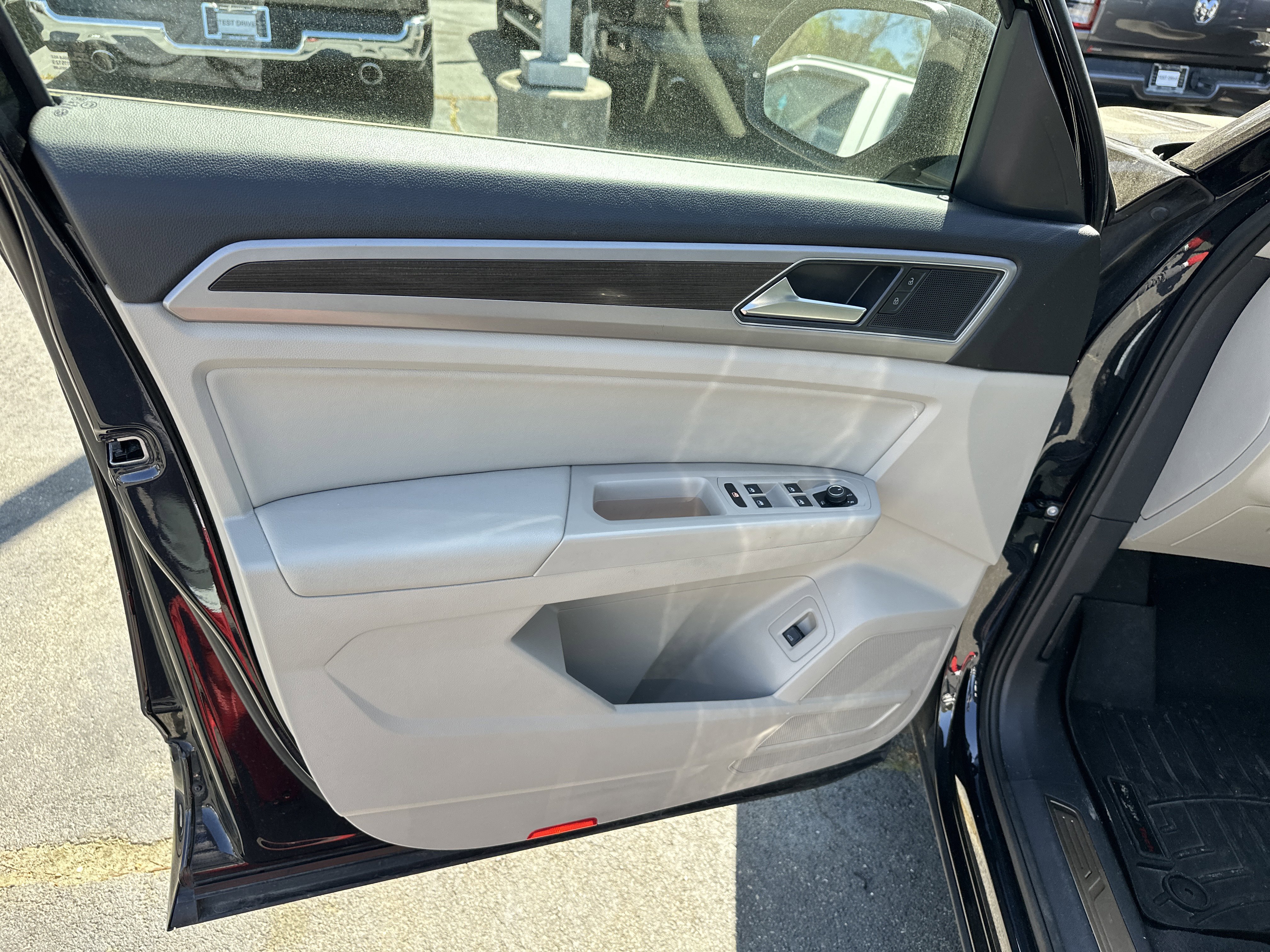 2019 Volkswagen Atlas SEL R-Line