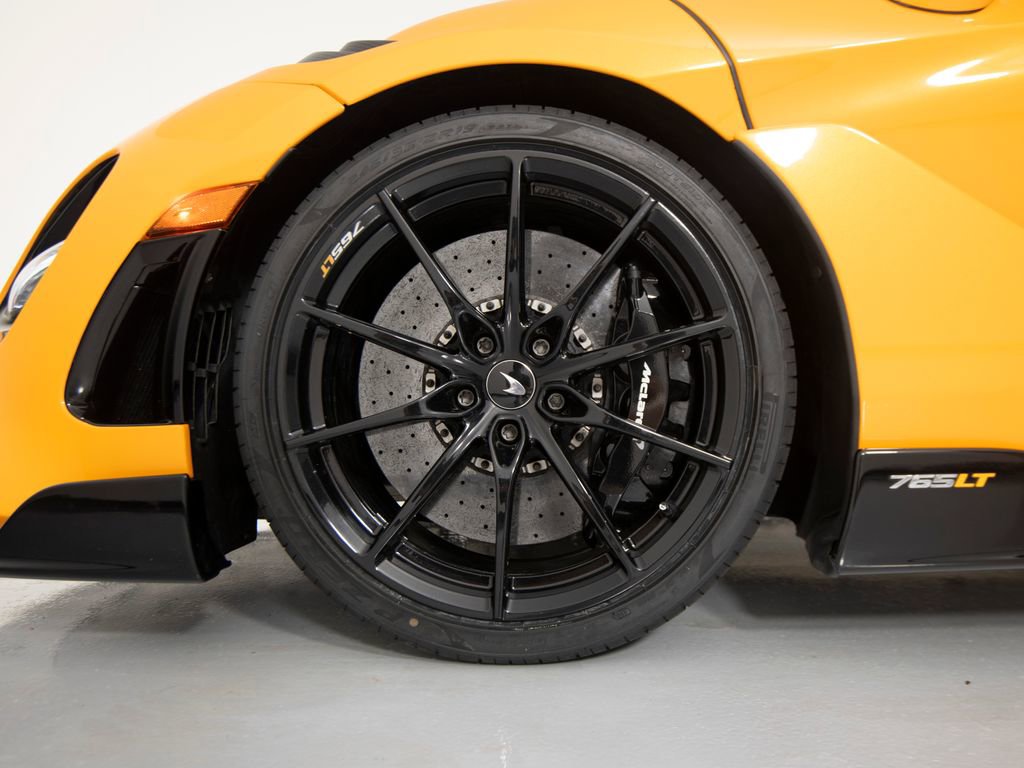 Used 2021 McLaren 765LT photo 9