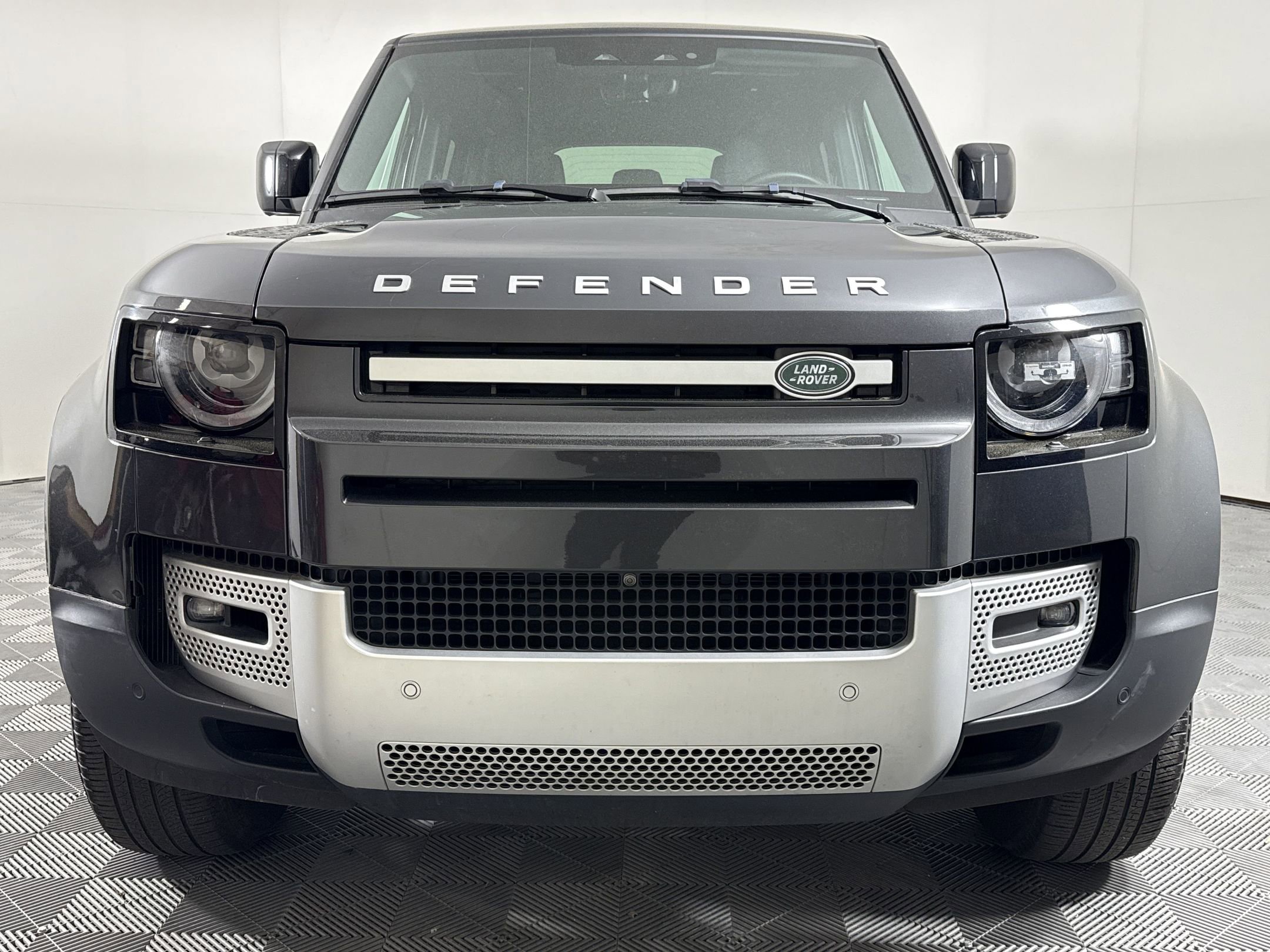 2024 Land Rover Defender 110 S