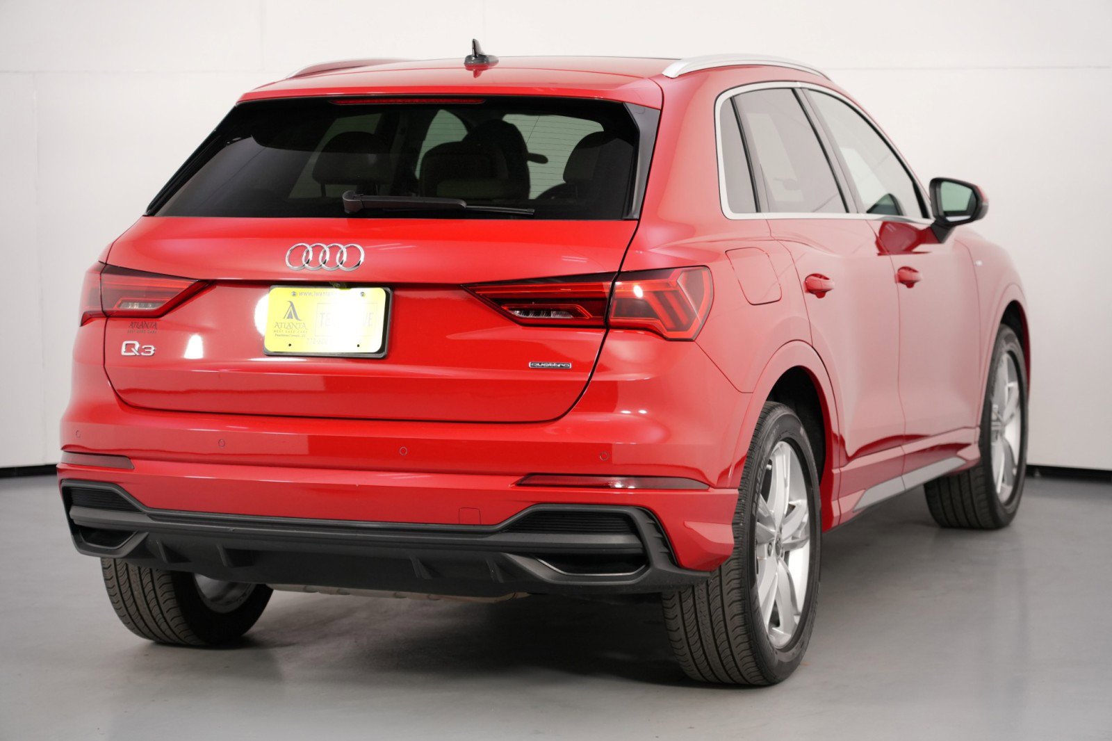 2023 Audi Q3 2.0T Premium Plus
