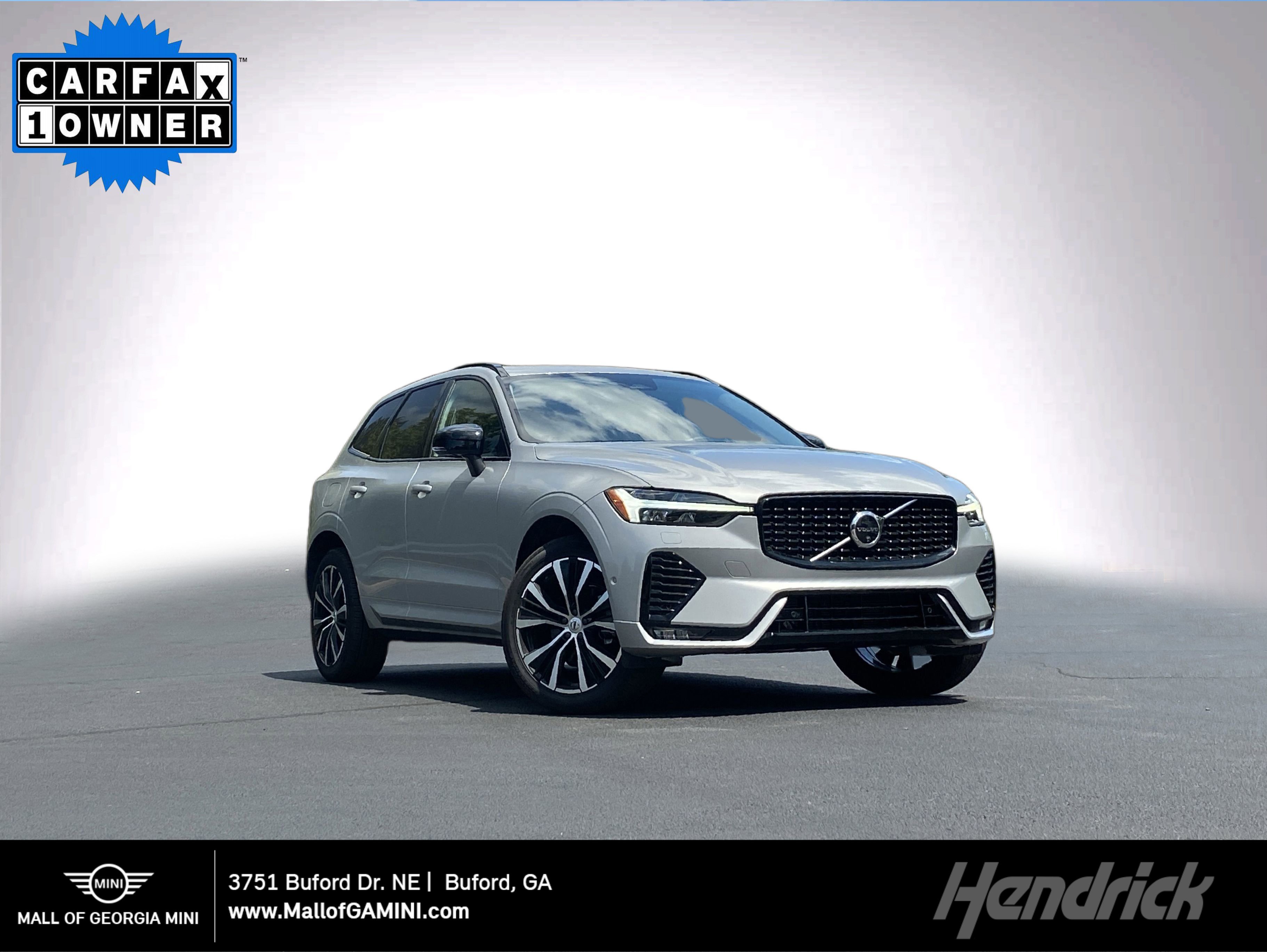 2025 Volvo XC60 B5 Plus