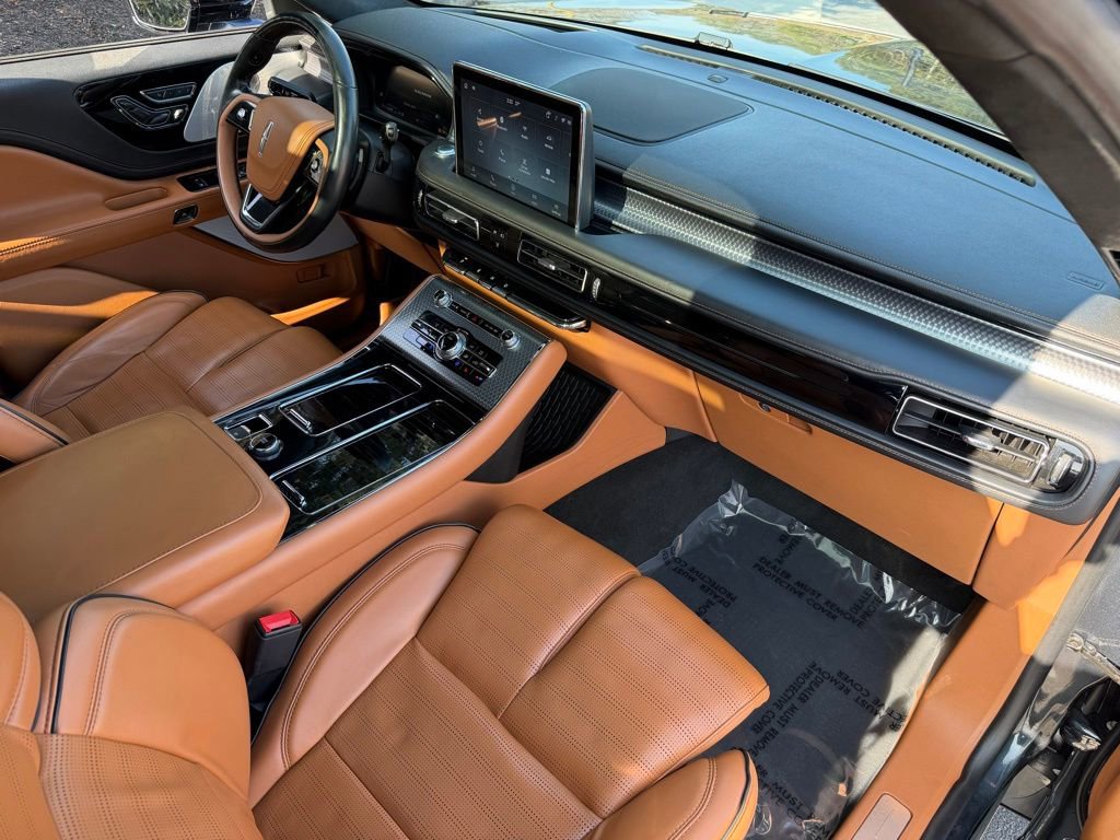 2023 Lincoln Aviator Black Label