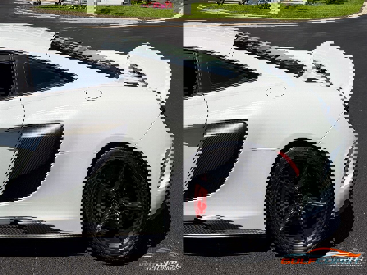 Used 2016 McLaren 675LT photo 45