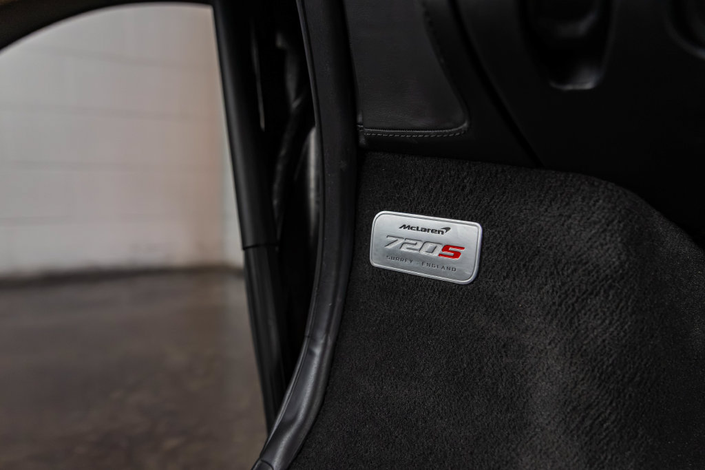 Used 2020 McLaren 720S Luxury photo 35
