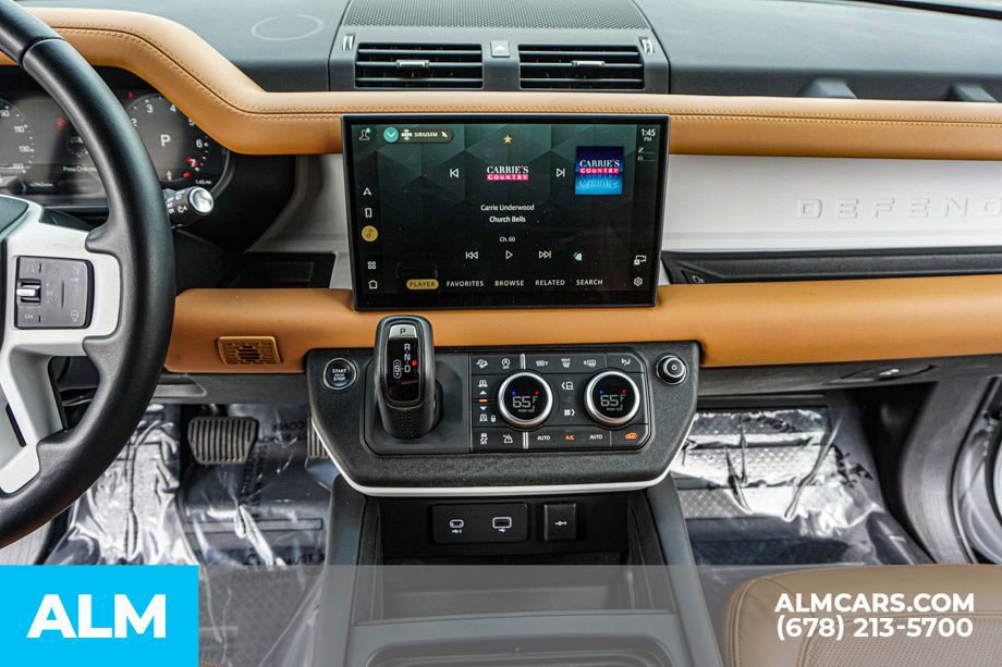 2023 Land Rover Defender 130 SE