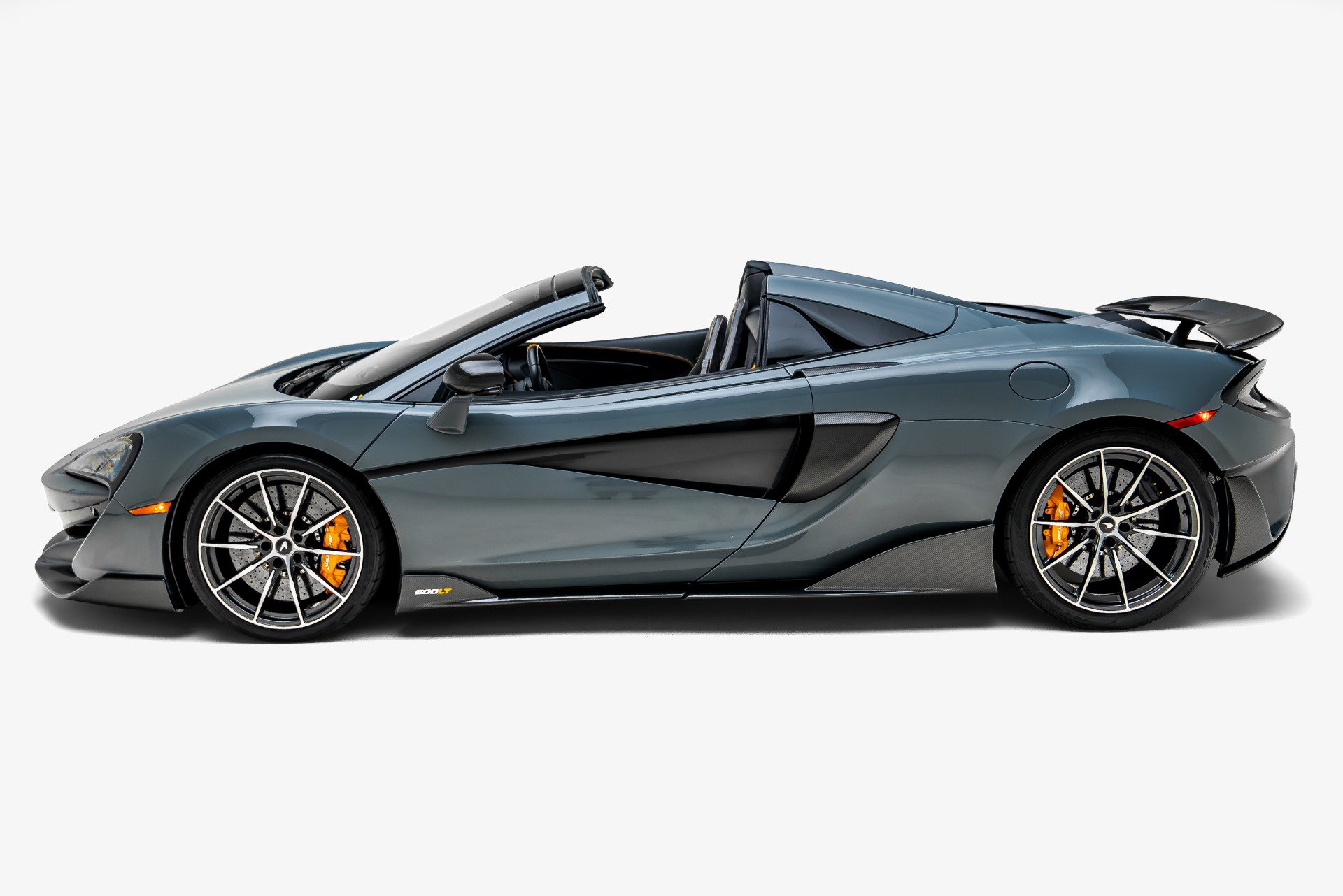Used 2020 McLaren 600LT Spider photo 18