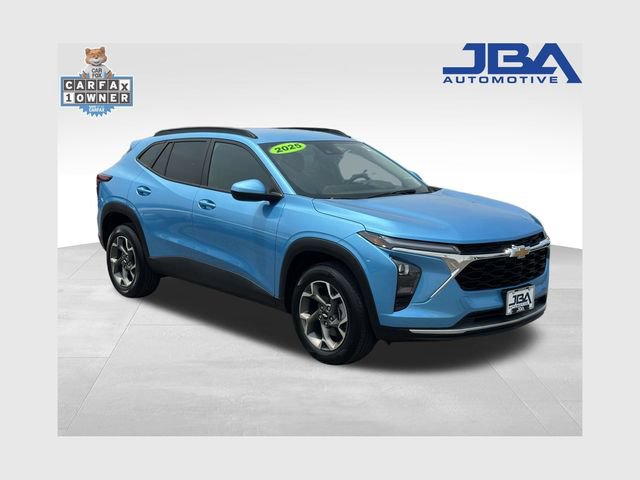 Certified 2025 Chevrolet Trax LT w/ Driver Confidence Package