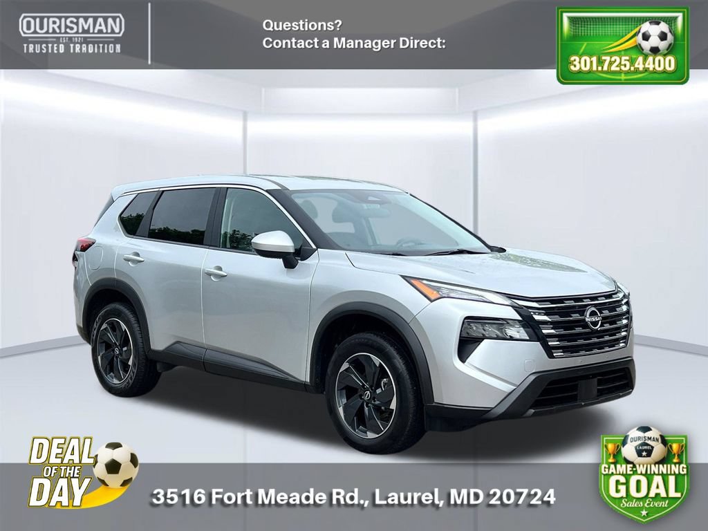 Used 2024 Nissan Rogue SV