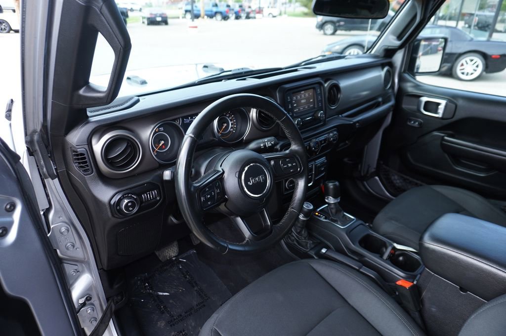 2020 Jeep Gladiator Sport