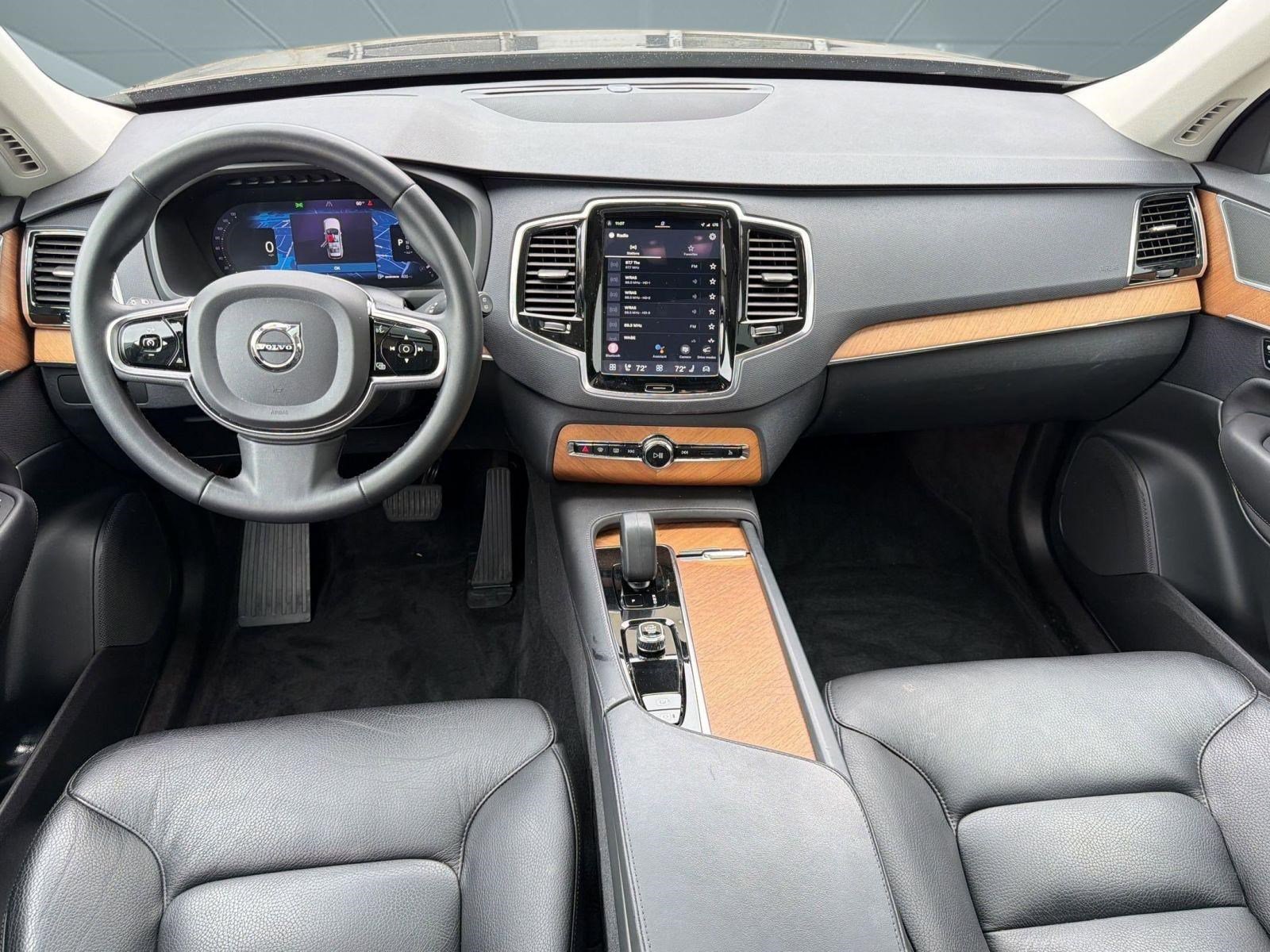 2023 Volvo Xc90 B6 Plus