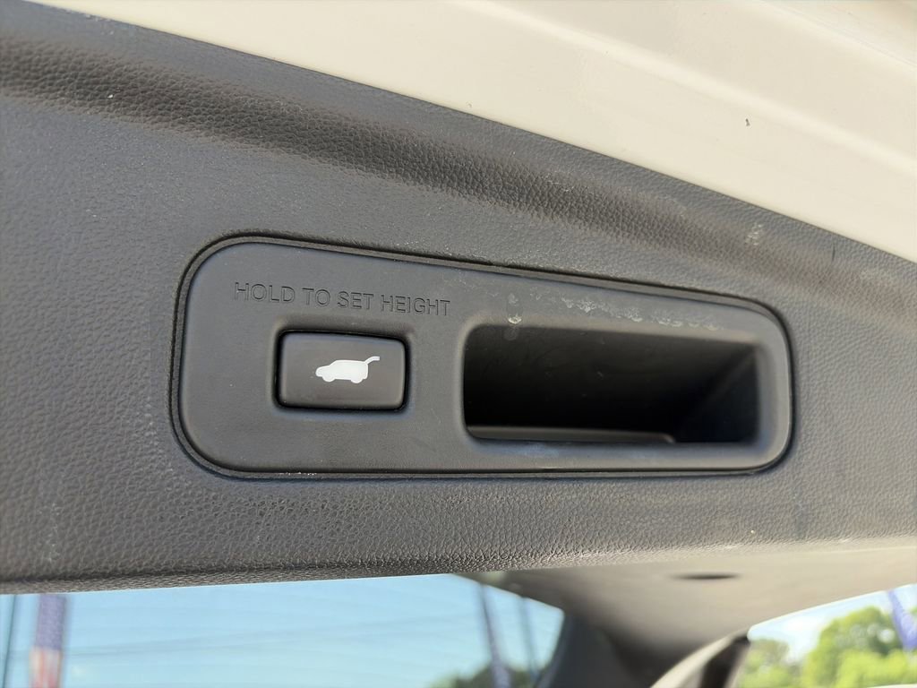 2023 Acura MDX SH-AWD w/ Technology Package