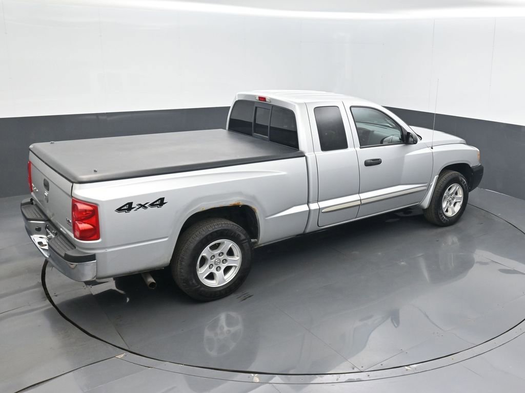 2005 Dodge Dakota SLT