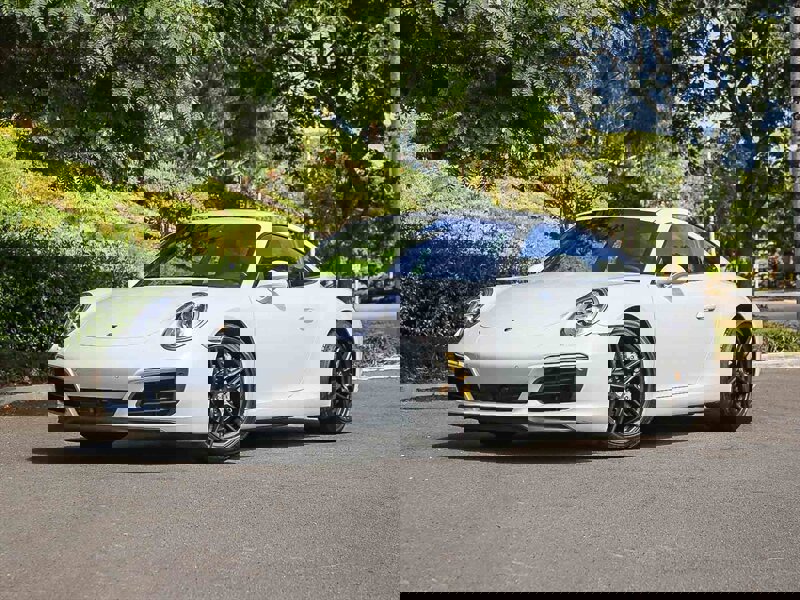 2017 Porsche 911 Carrera