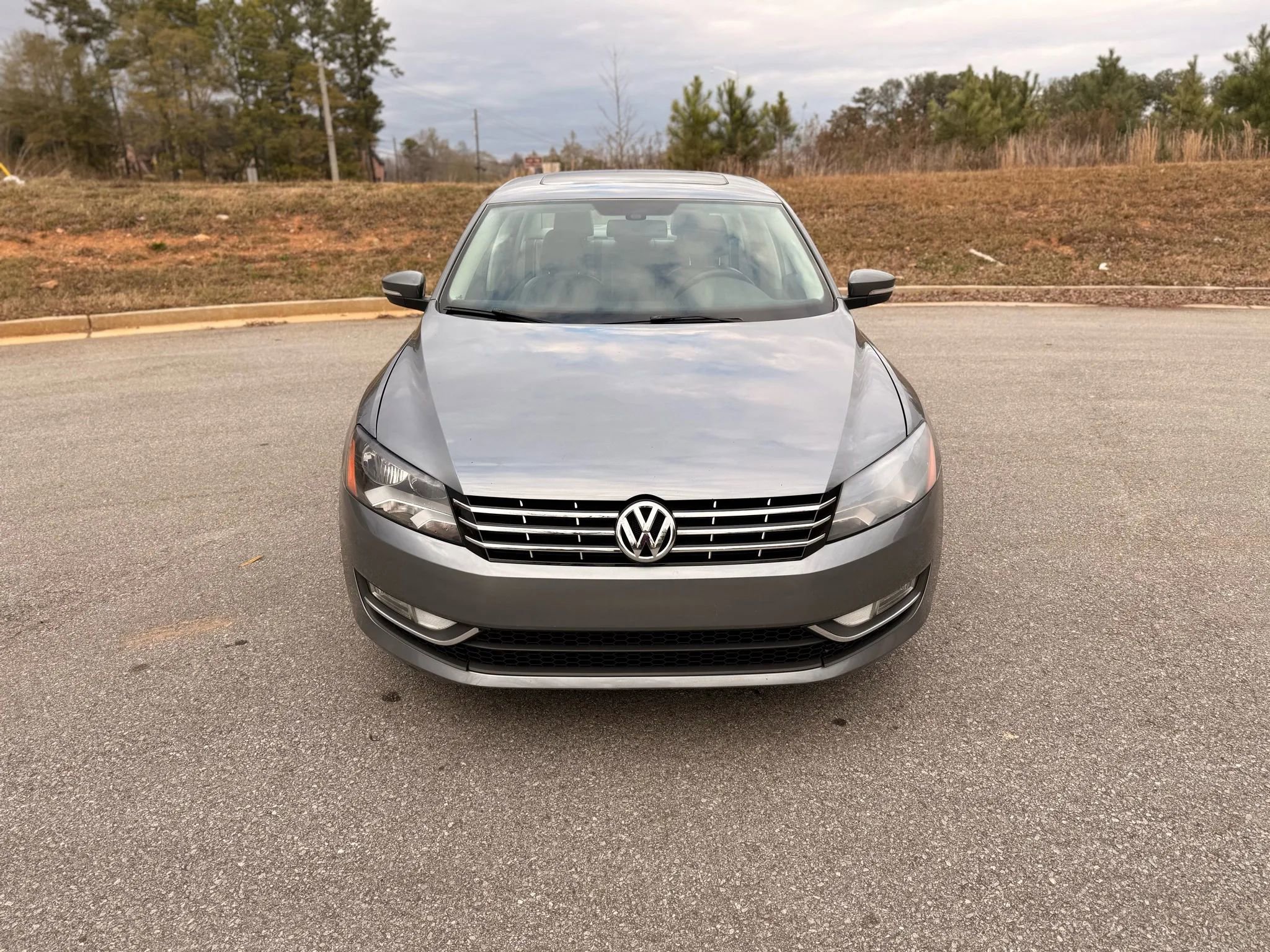 2013 Volkswagen Passat 2.5 SEL Premium
