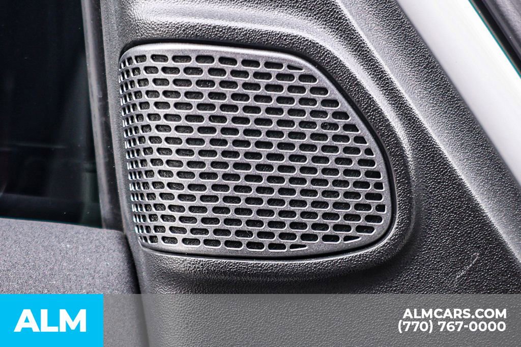 2022 Land Rover Defender 110 X-Dynamic SE