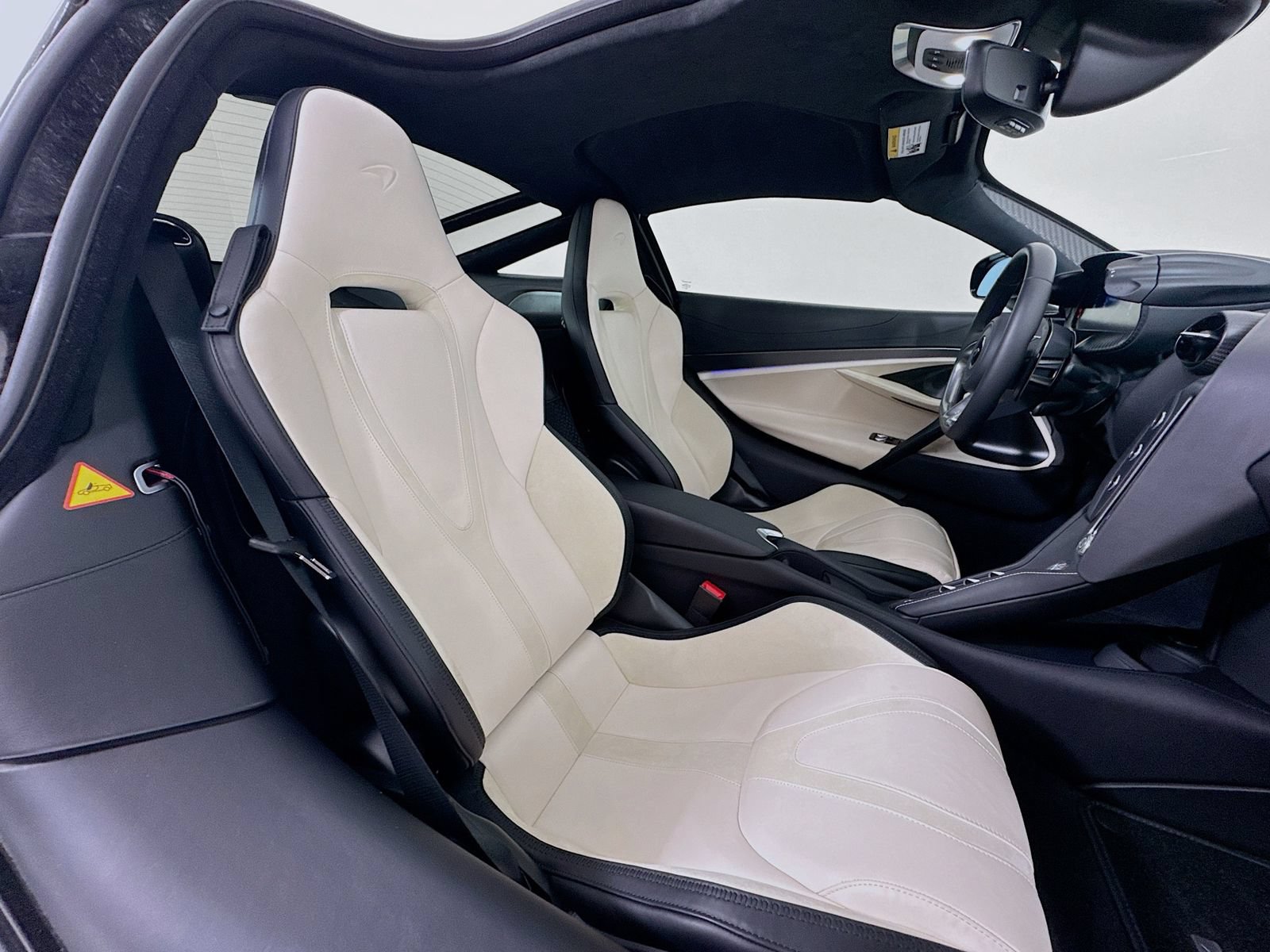 Used 2024 McLaren 750S photo 21