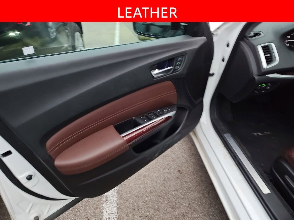 2016 Acura TLX V6 SH-AWD w/ Advance Package