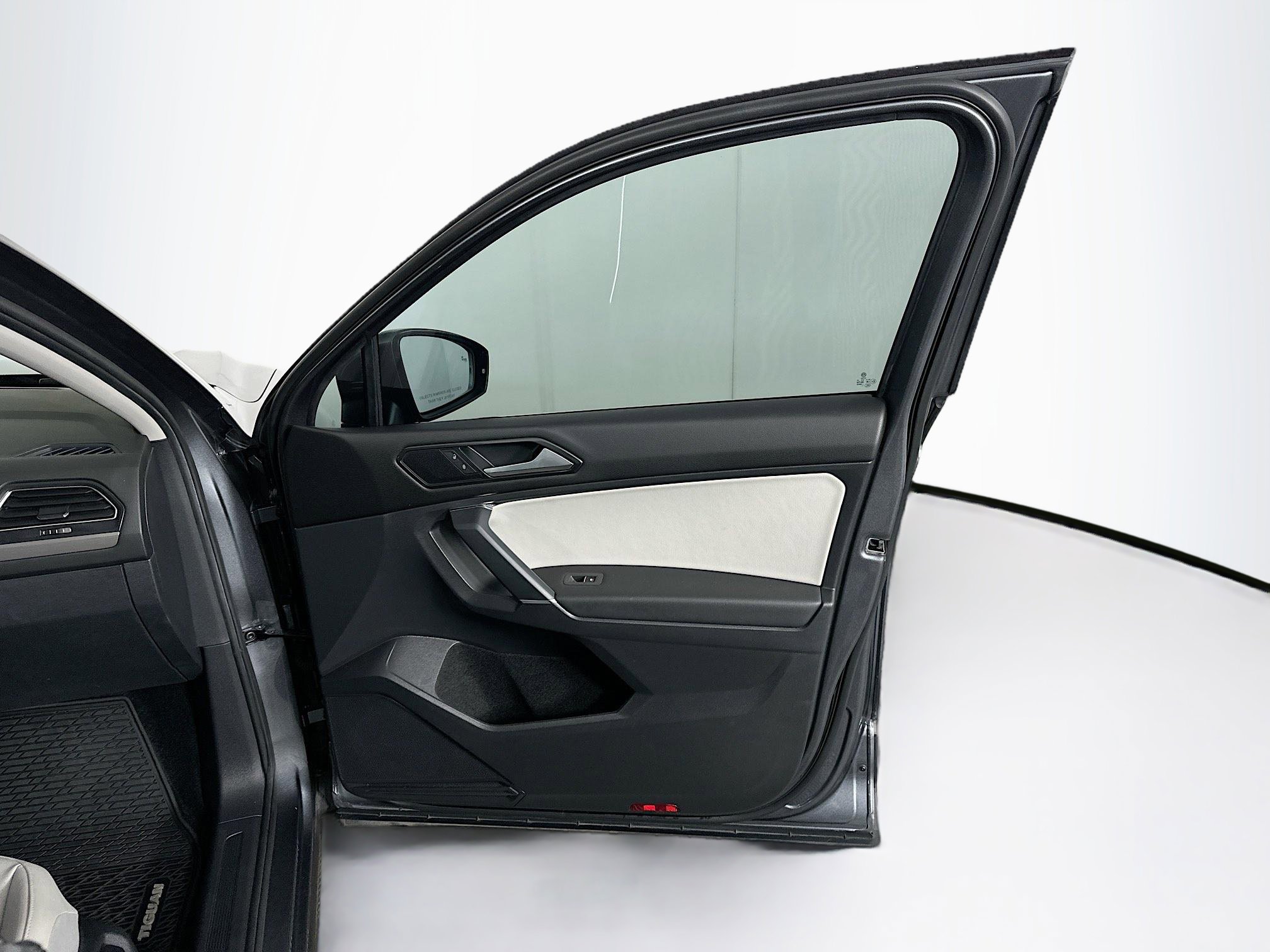 2018 Volkswagen Tiguan SEL