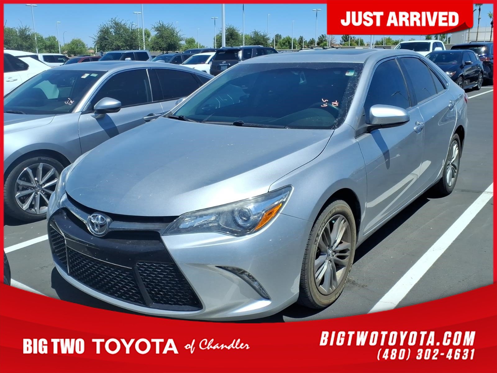 Used 2015 Toyota Camry SE w/ Moonroof Package