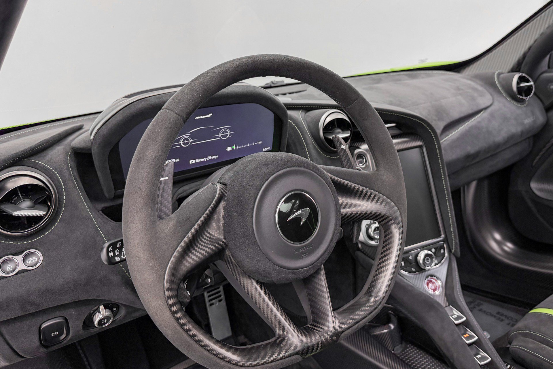 Used 2021 McLaren 765LT photo 13