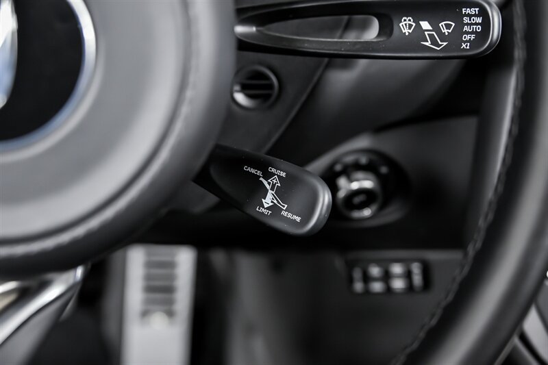Used 2025 McLaren 750S Spider photo 29
