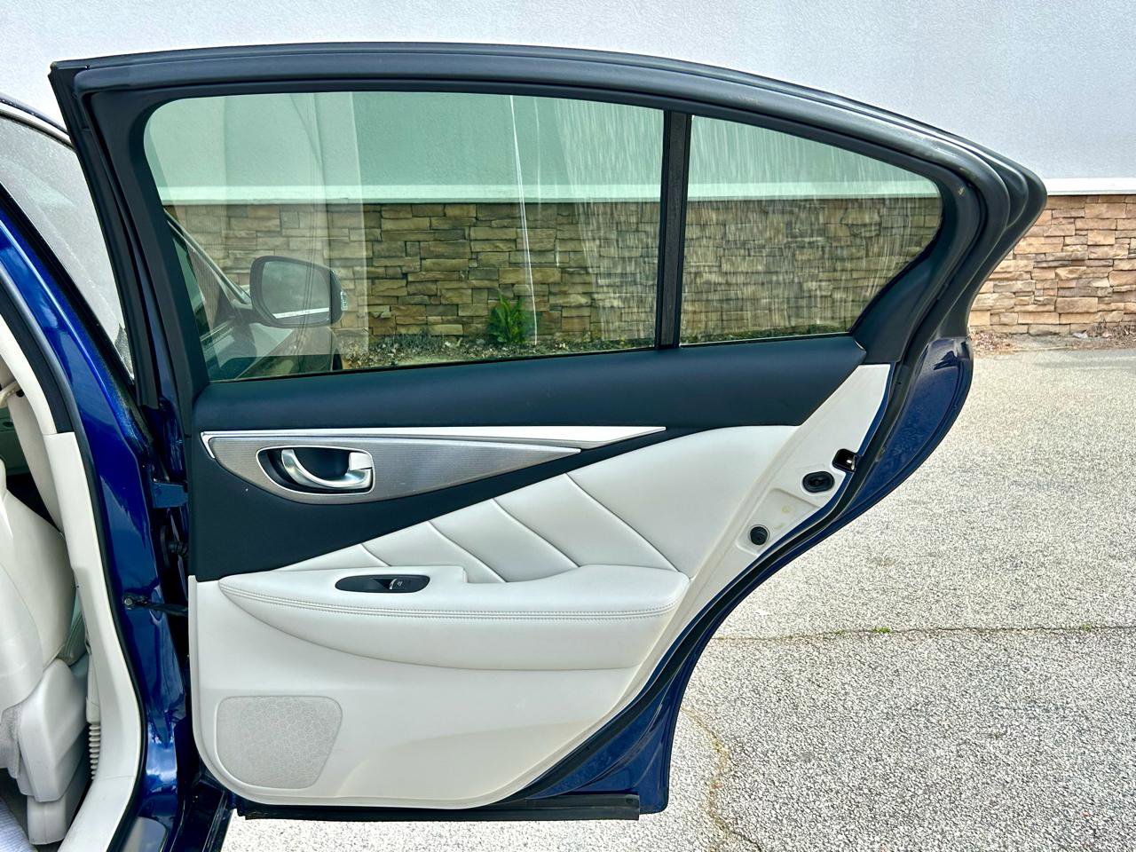 2017 INFINITI Q50 Red Sport 400