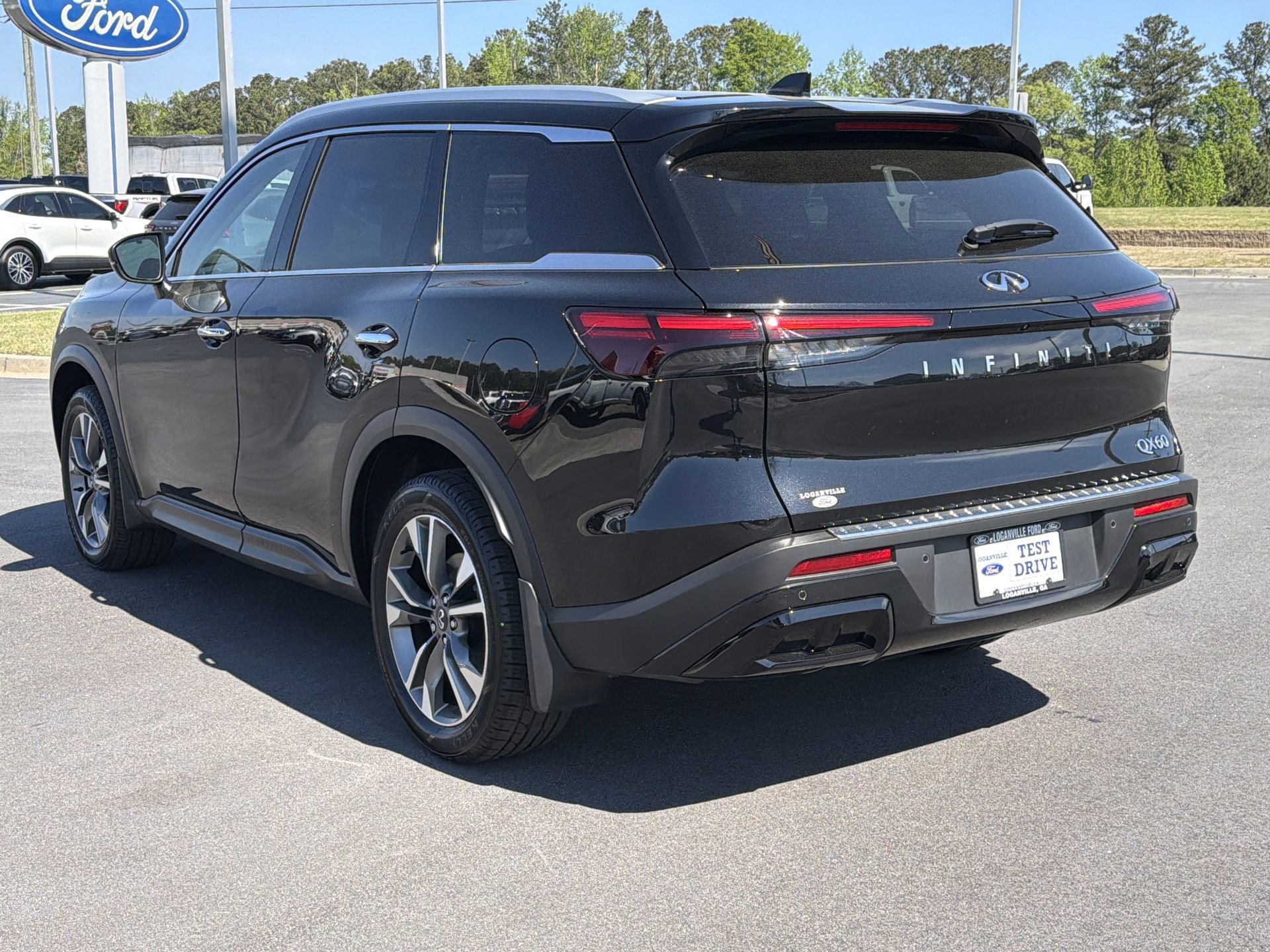 2023 INFINITI Qx60 Luxe