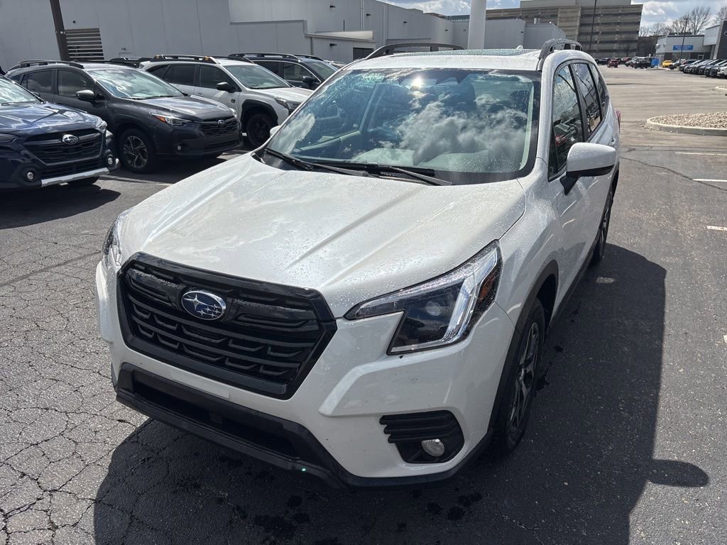 2023 Subaru Forester Premium